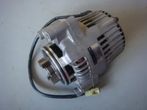 Generator 12V 30A - 1